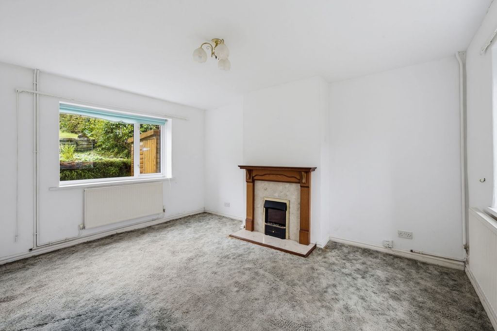 Property photo 3 of 48