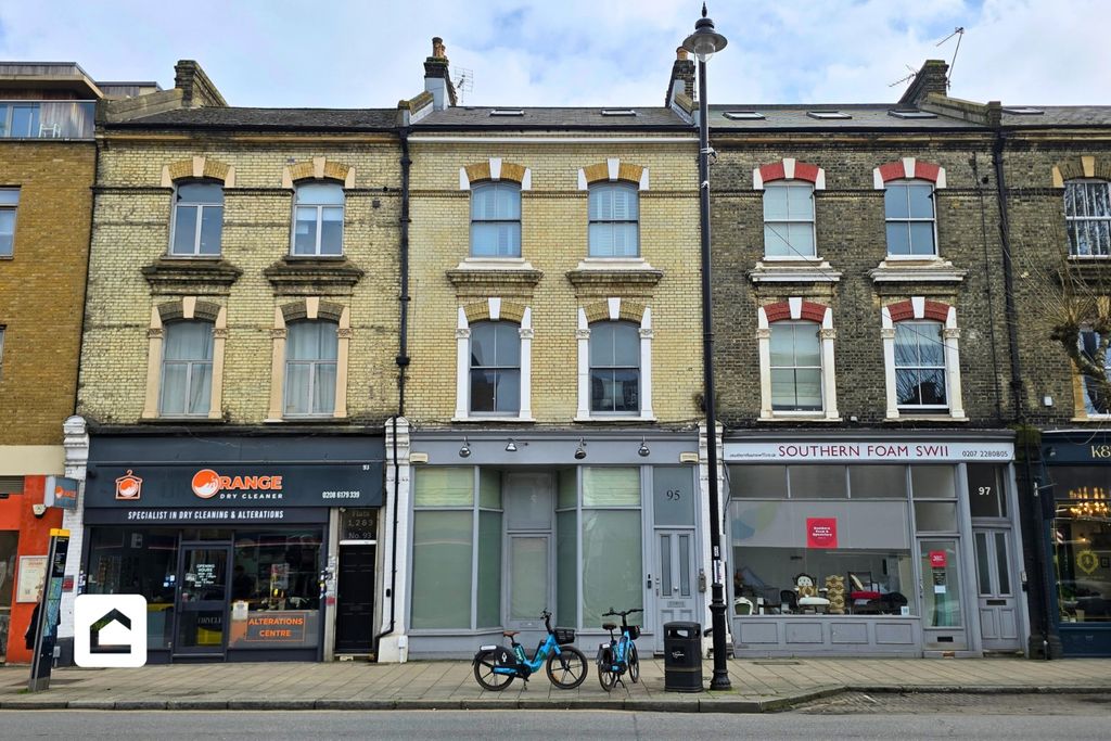 Property photo 1 of 18 2