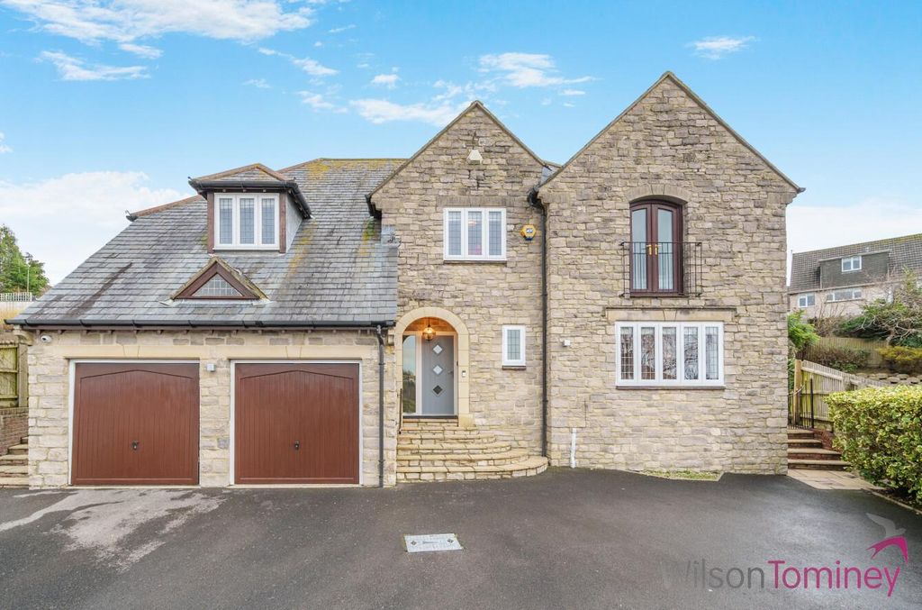 Property photo 1 of 22 97F001E6-9497-4E02-93d3-0F0979875746.Jpg