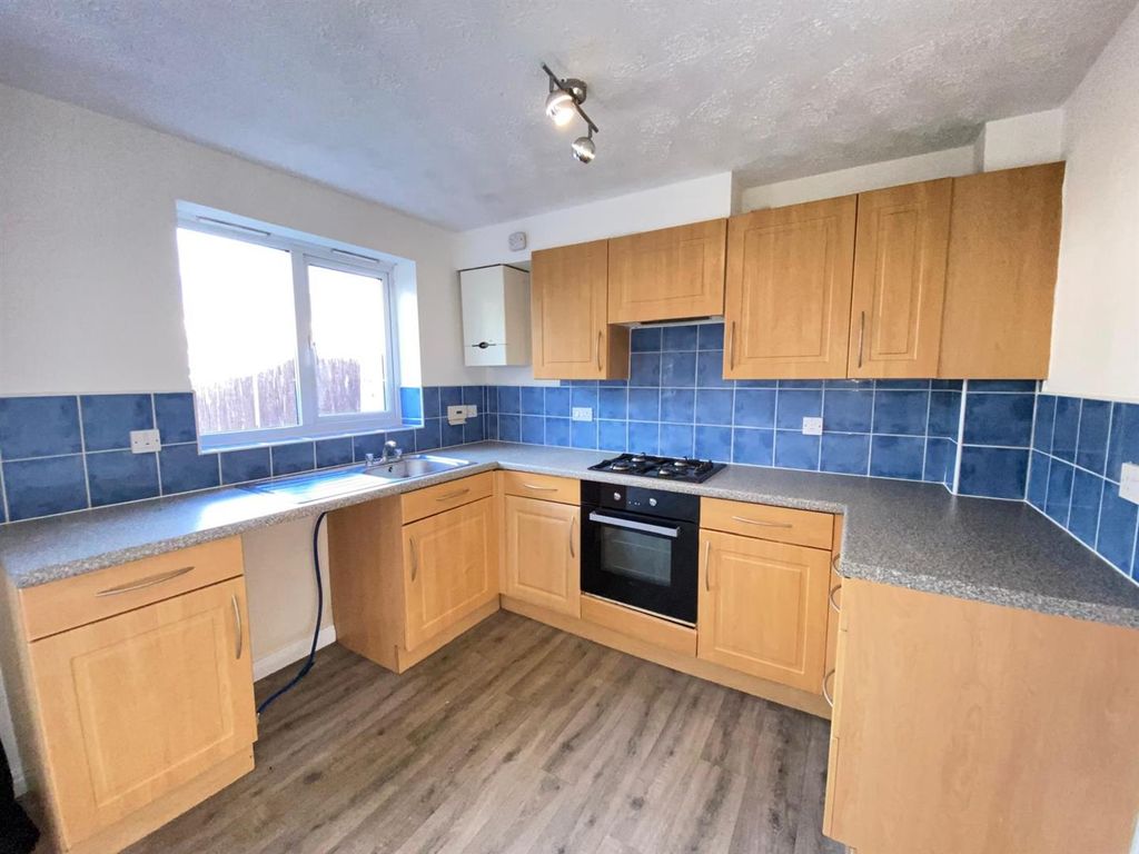 Property photo 2 of 13 Kitchen.Jpg