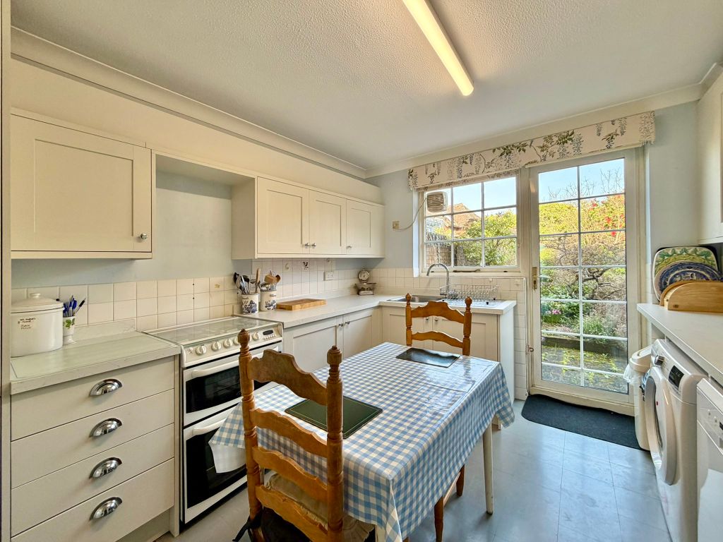 Property photo 3 of 9 Img_1404