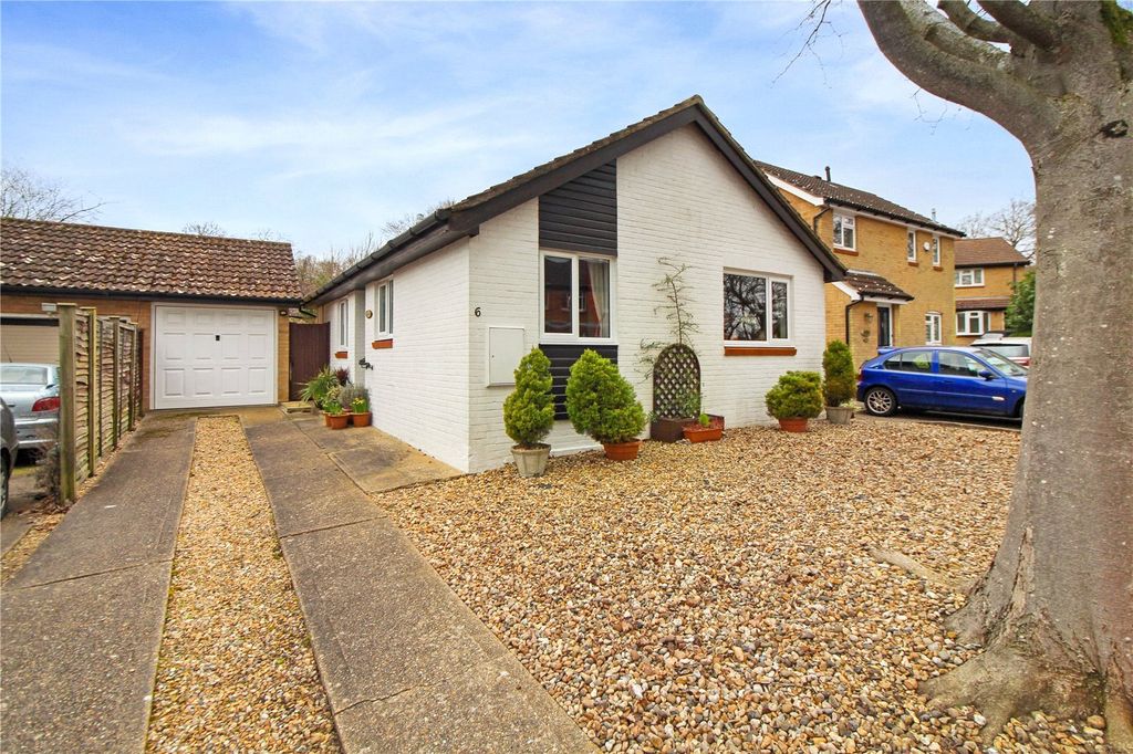Property photo 1 of 20 Picture No. 14