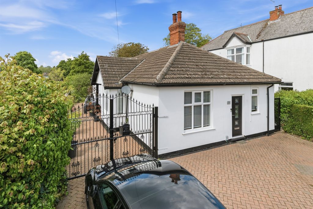 Property photo 2 of 19