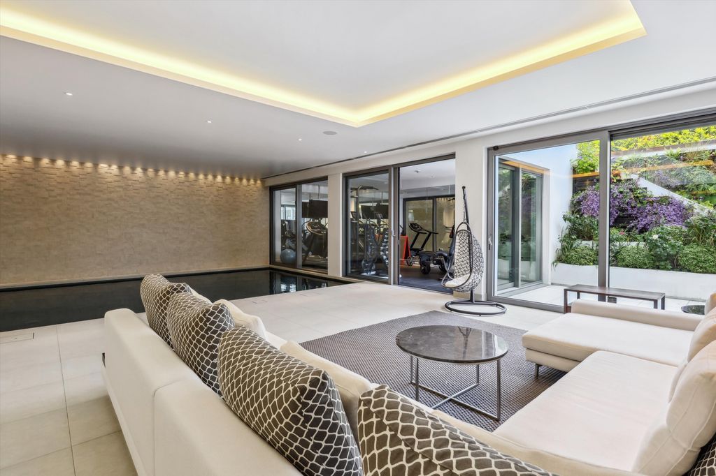 Property photo 3 of 29 Image