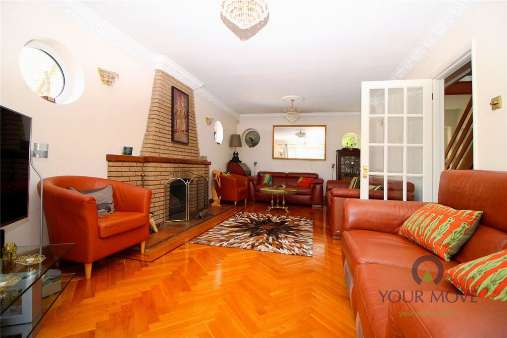Property photo 2 of 24 Picture No. 09