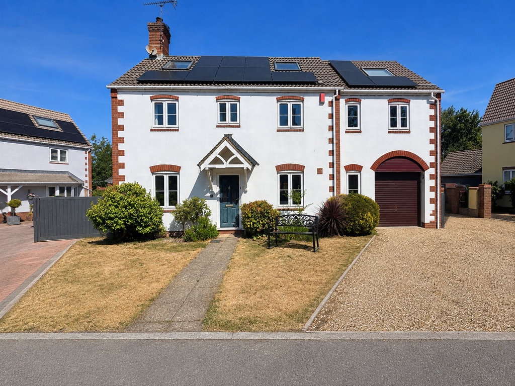 Property photo 2 of 20 29E3C894-471D-4D44-B814-15F9882Eb9Ed