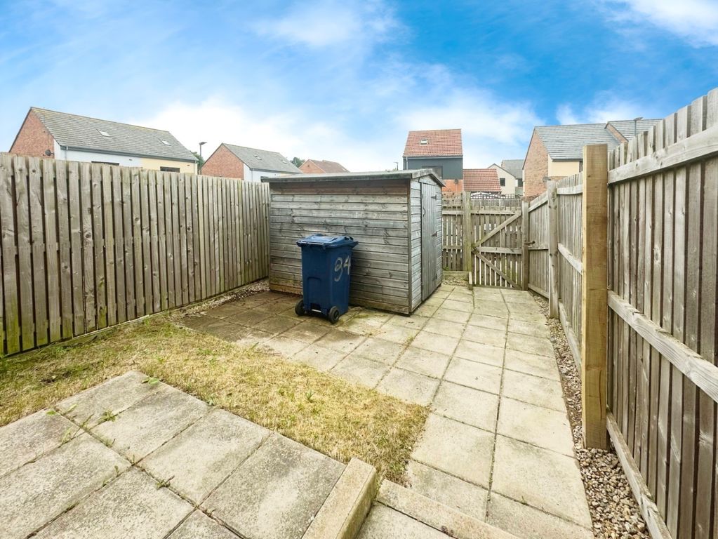 Property photo 2 of 13 4565151
