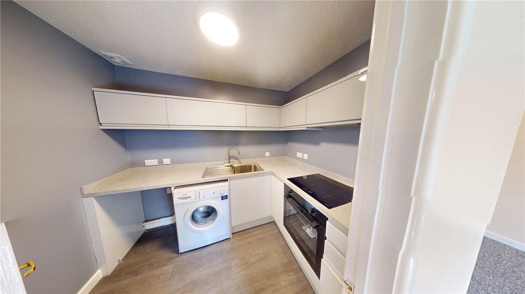Property photo 2 of 7 Picture No. 04