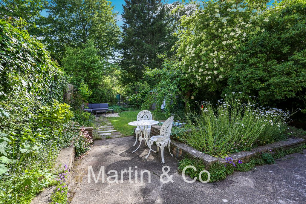 Property photo 2 of 18 Bu5A4137