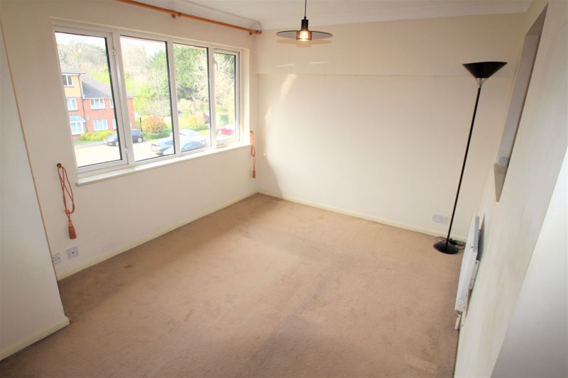 Property photo 3 of 10 Photo 2