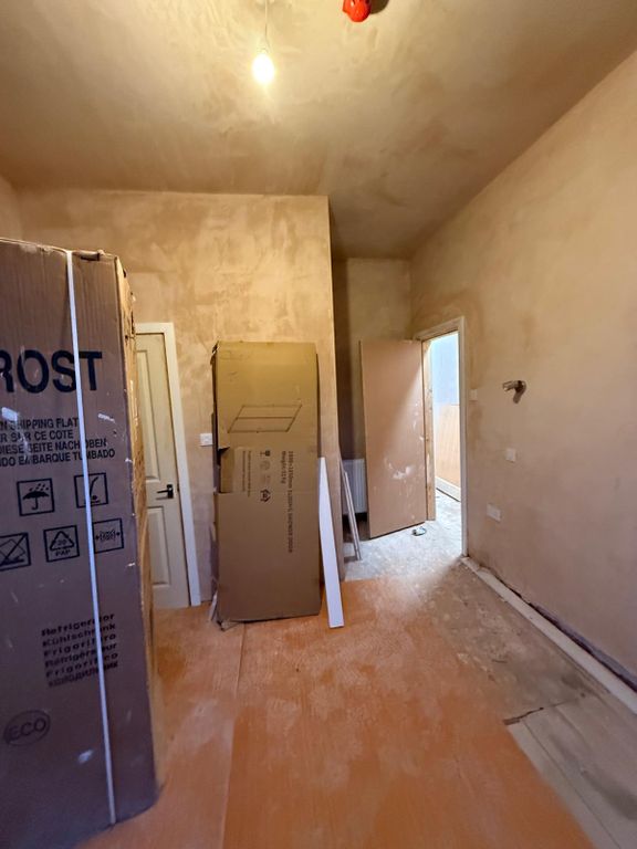 Property photo 3 of 12 Bed 2.Jpeg