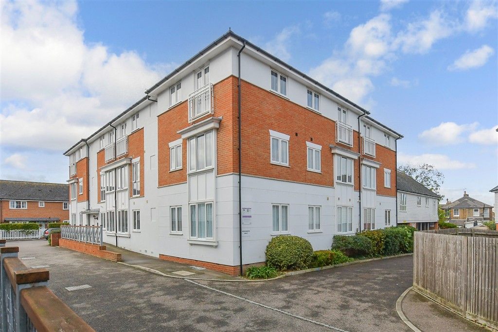 Property photo 2 of 13 External (Web)