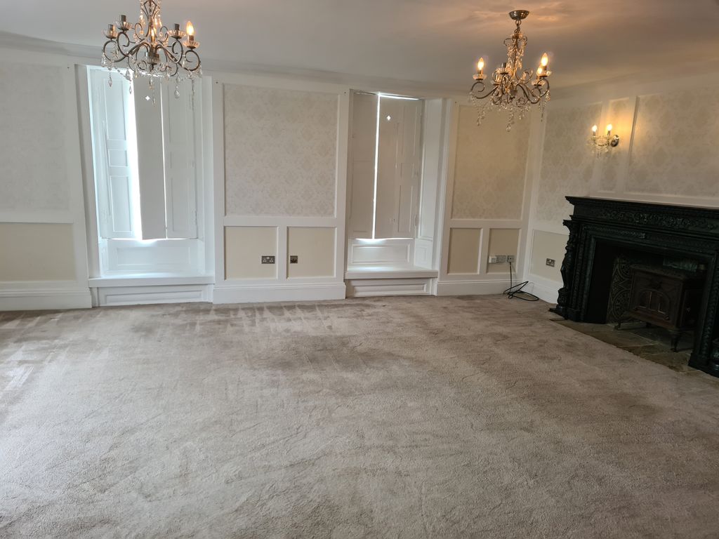 Property photo 2 of 12 Living Room