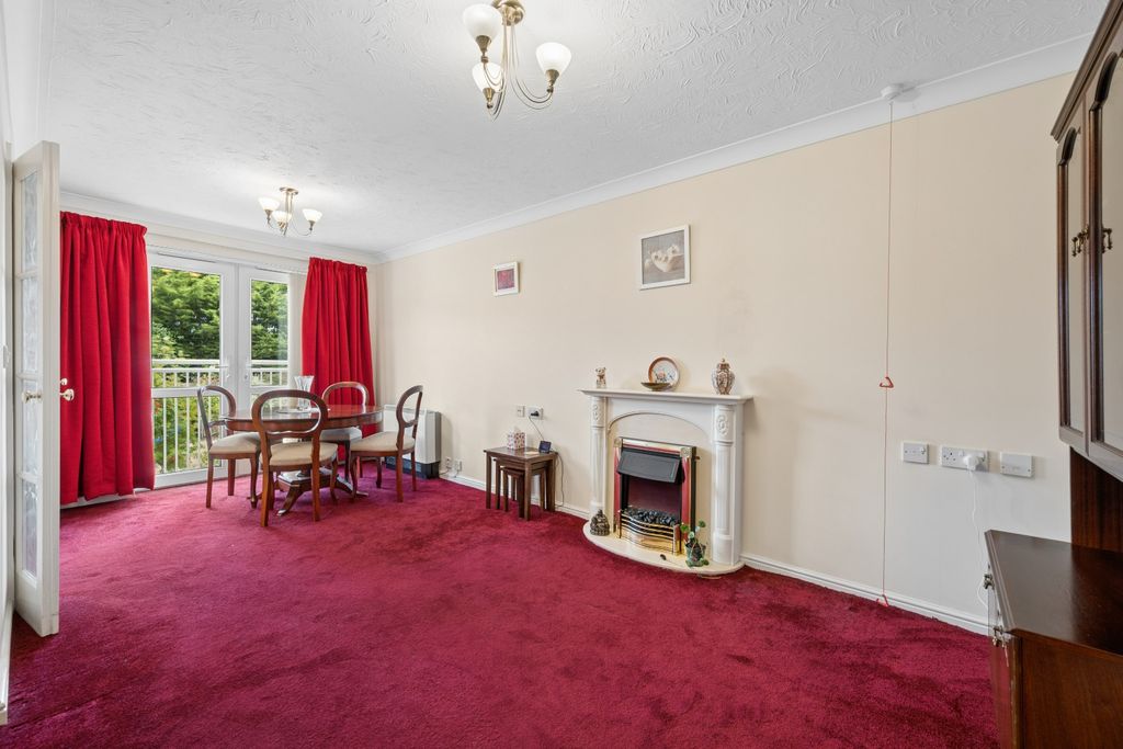 Property photo 3 of 15 5502285