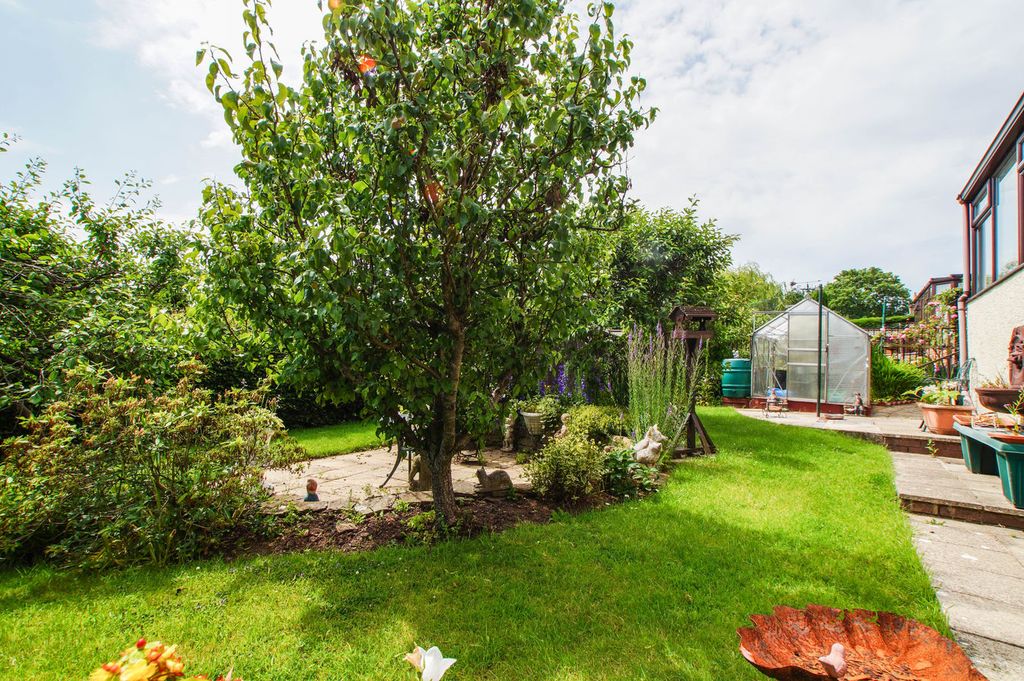 3 bed detached bungalow for saleDrawbriggs Mount, Appleby-In-Westmorland CA16 photo 2