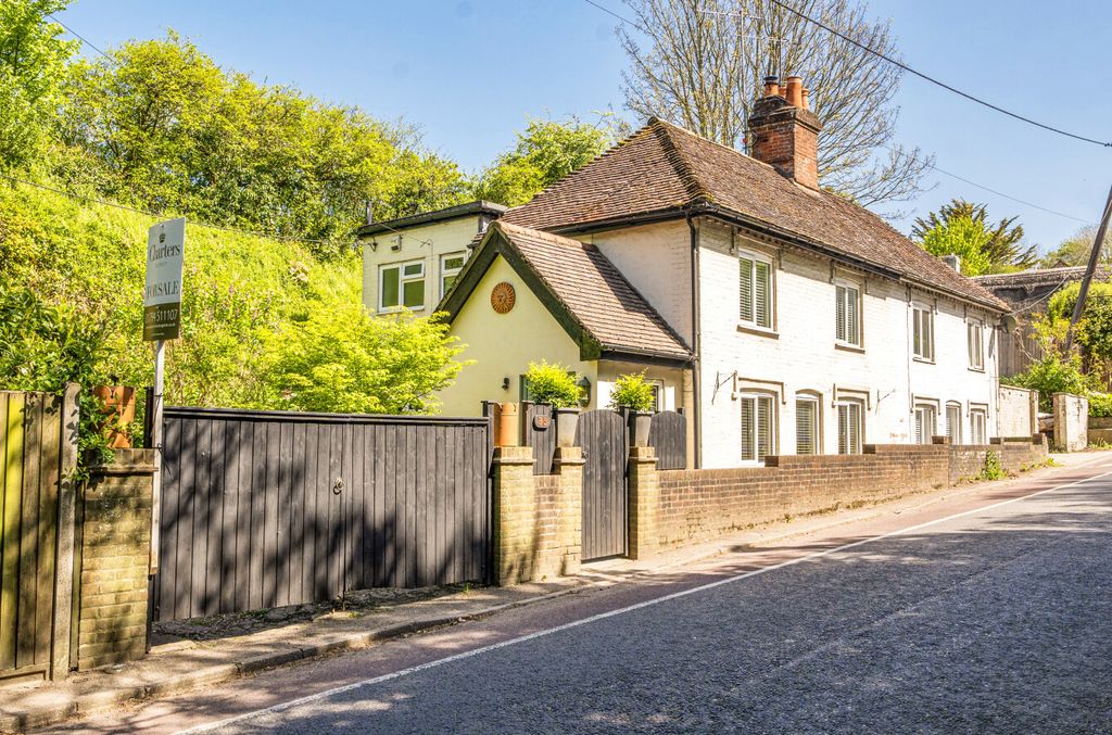 Property photo 1 of 14 1446794-2-69E8c8d...