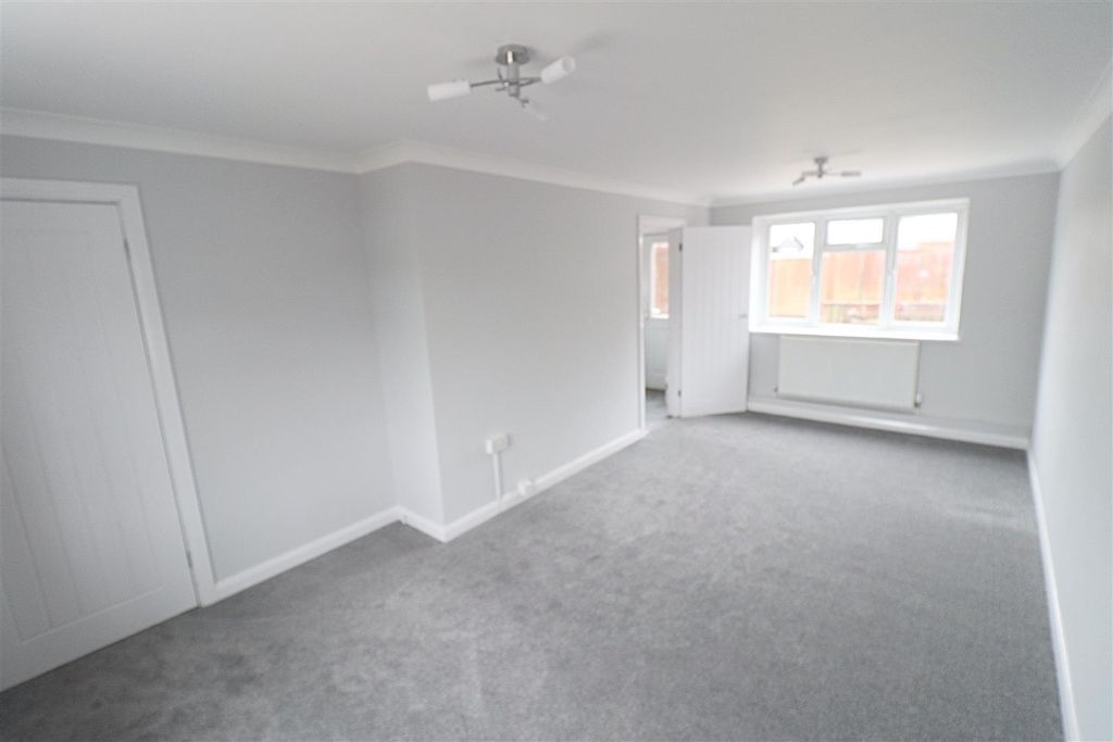 Property photo 3 of 14 Img_6149.Jpg