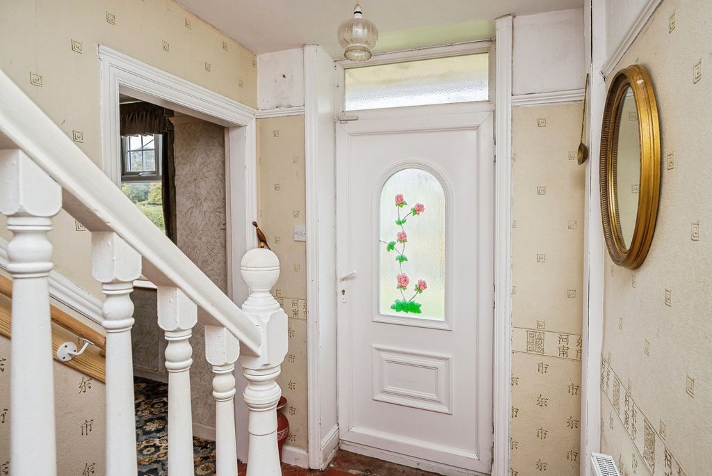 Property photo 3 of 23 Photo