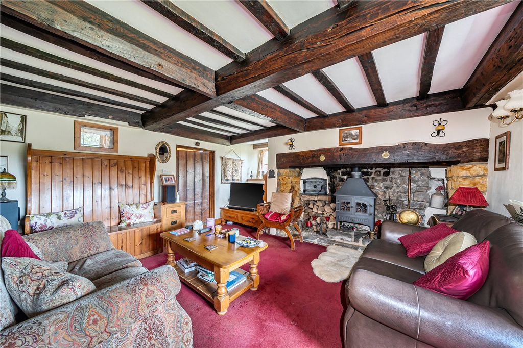 Property photo 3 of 23 Picture No. 24