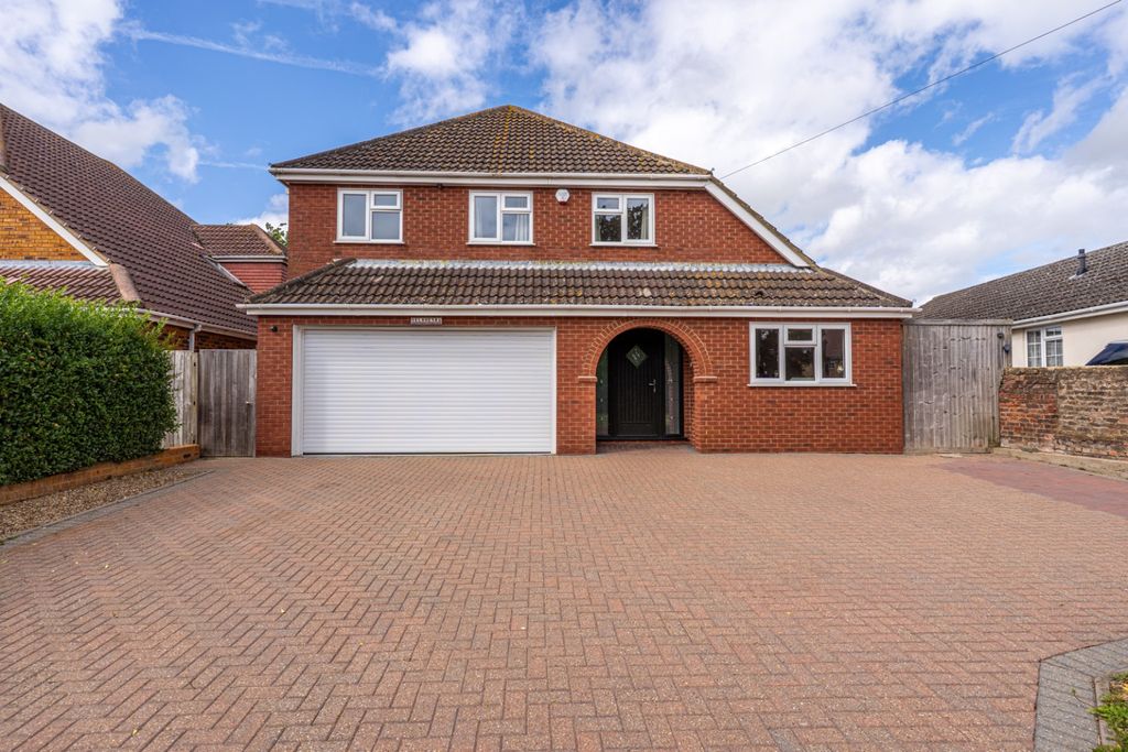 Property photo 1 of 27 5146160