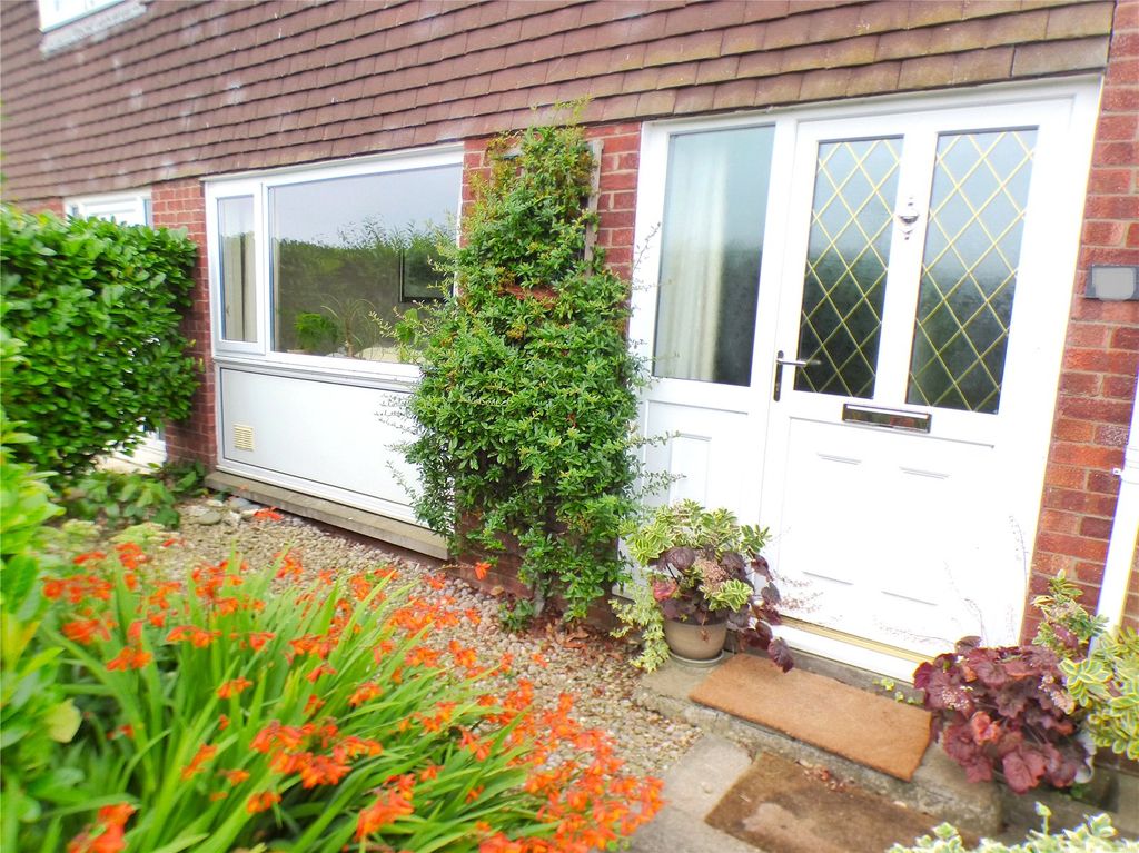 Property photo 2 of 24 Picture No. 21