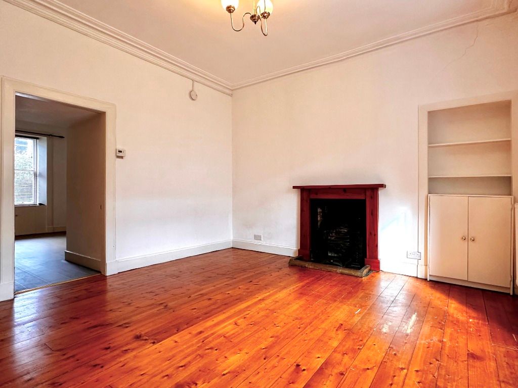 Property photo 3 of 13 Photo 3
