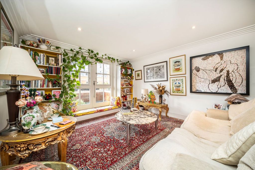 Property photo 2 of 10