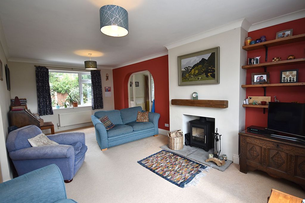 Property photo 2 of 15