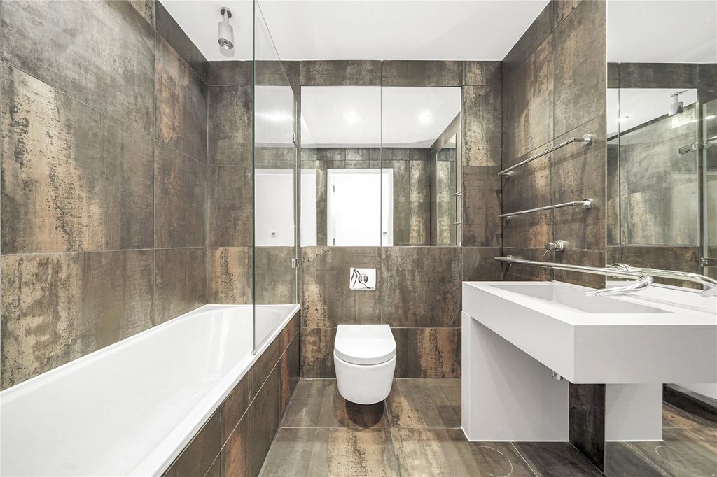 Property photo 3 of 19 Picture No. 53