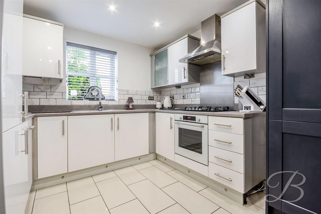 Property photo 3 of 33 Ccltd-6.Jpg