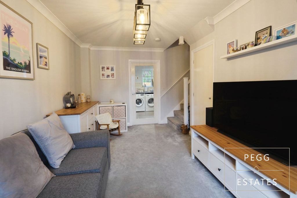 Property photo 3 of 15