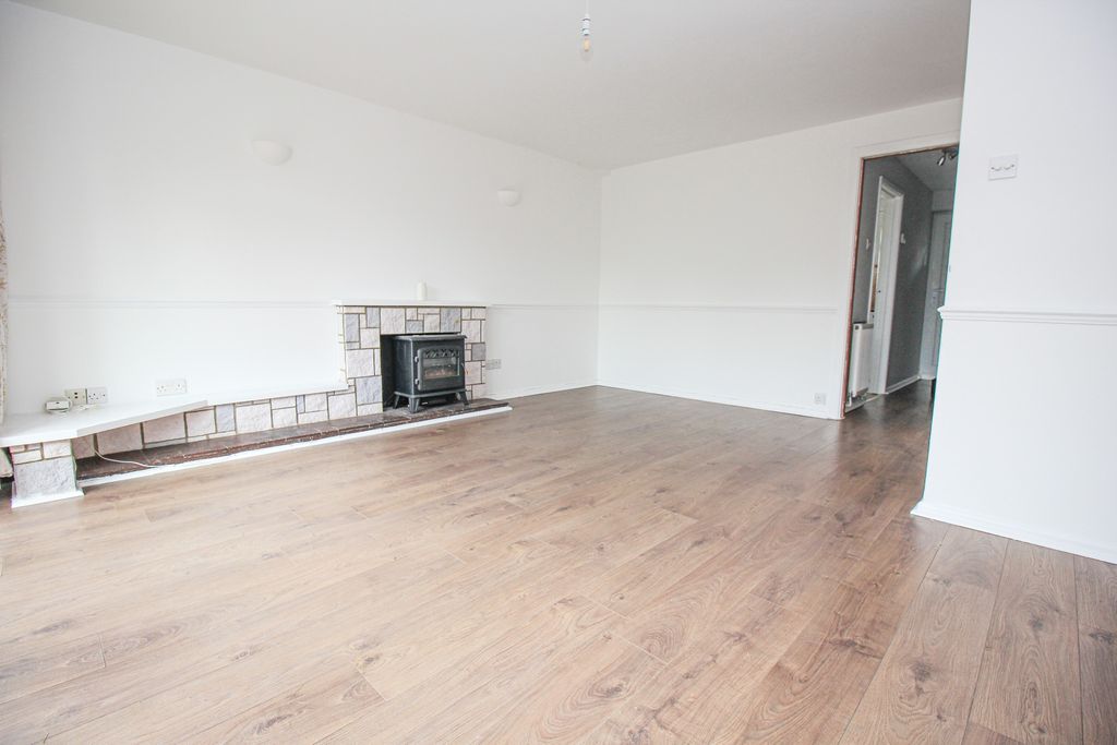 Property photo 3 of 13 Img_6815