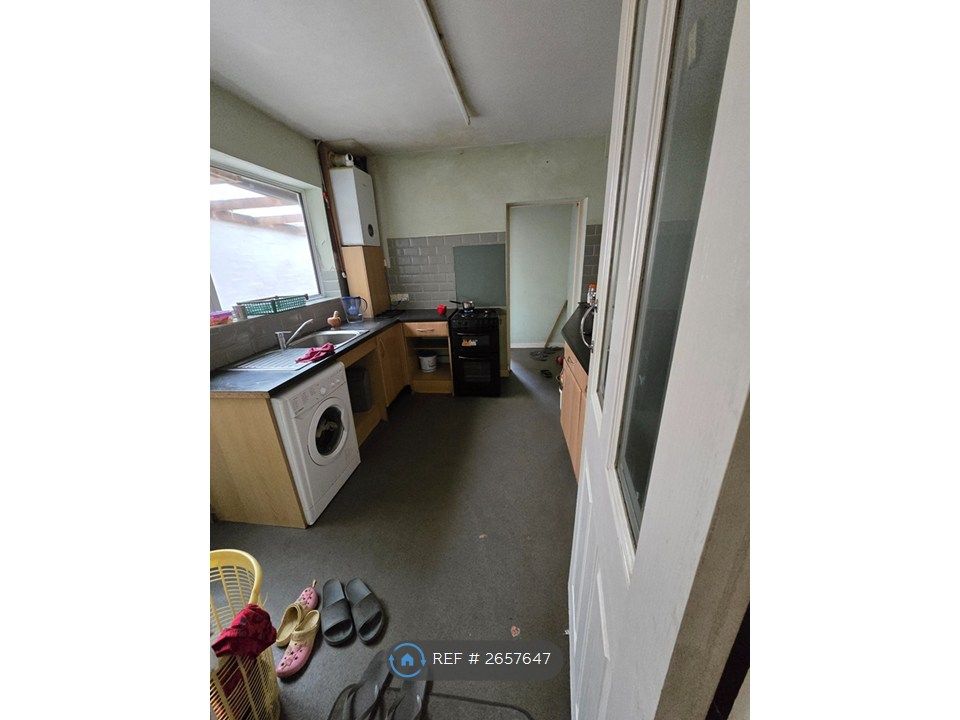 Property photo 3 of 4