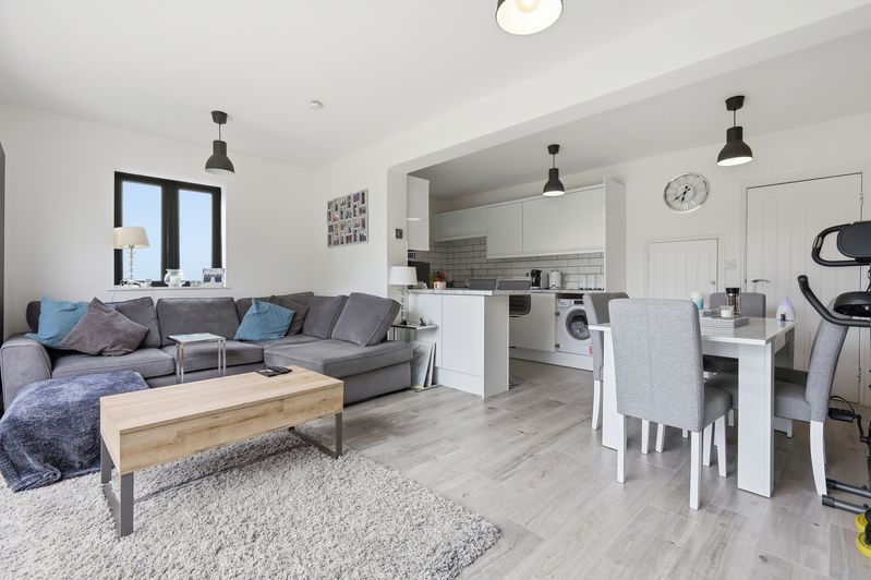 Property photo 2 of 24 Photo 16