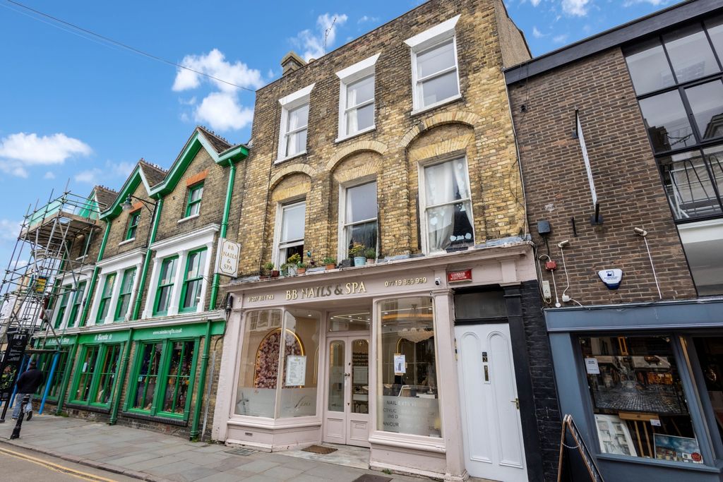 Property photo 1 of 9 0A6A5294