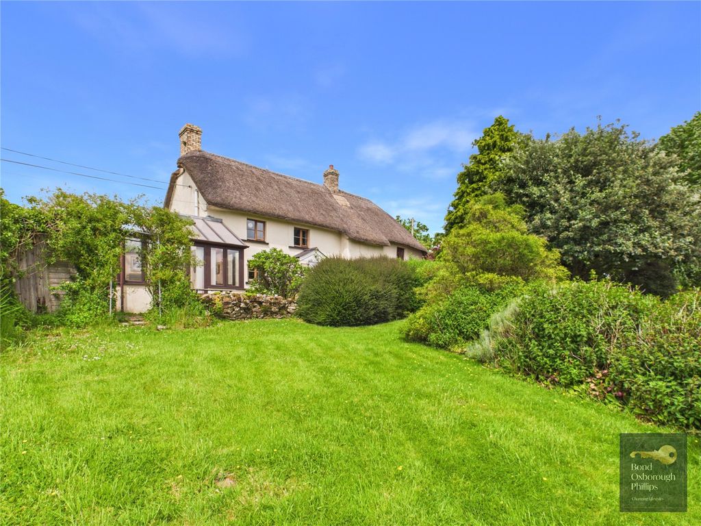 Property photo 1 of 39 Picture No. 33