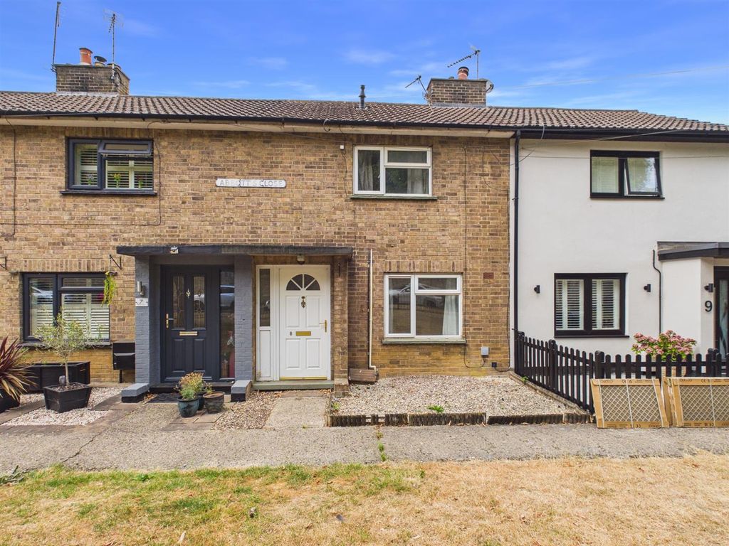 Property photo 1 of 9 Abbotts Close, Stamford