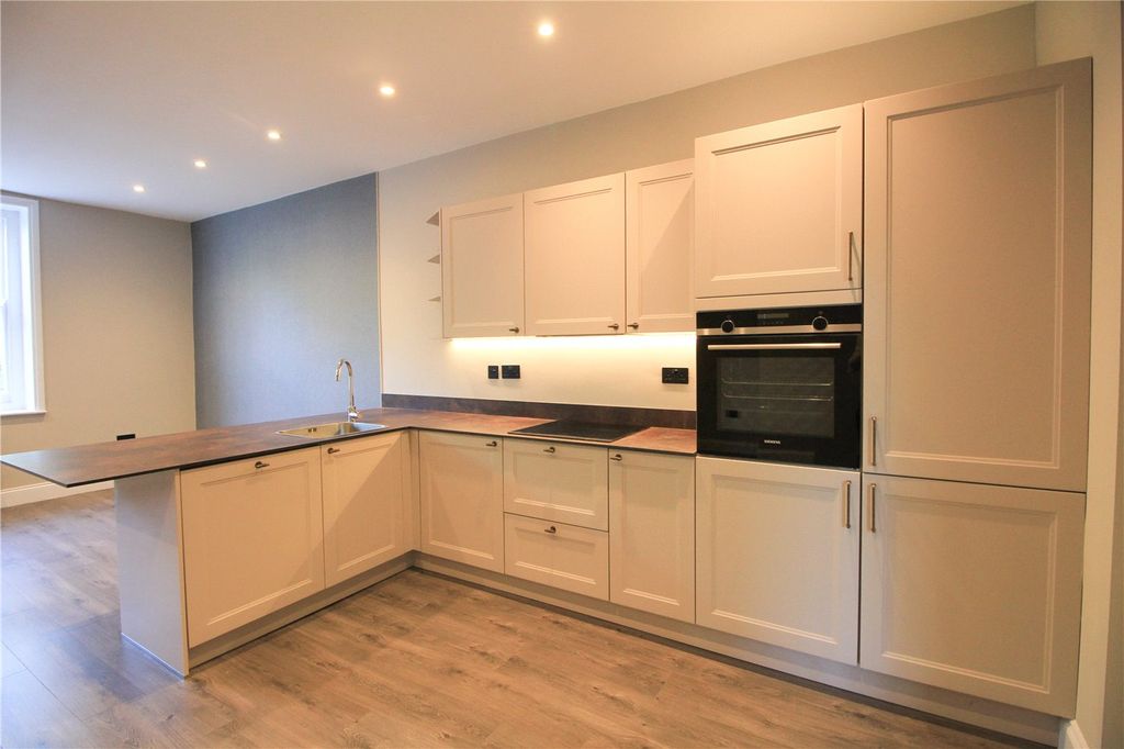 Property photo 3 of 12 Picture No. 08