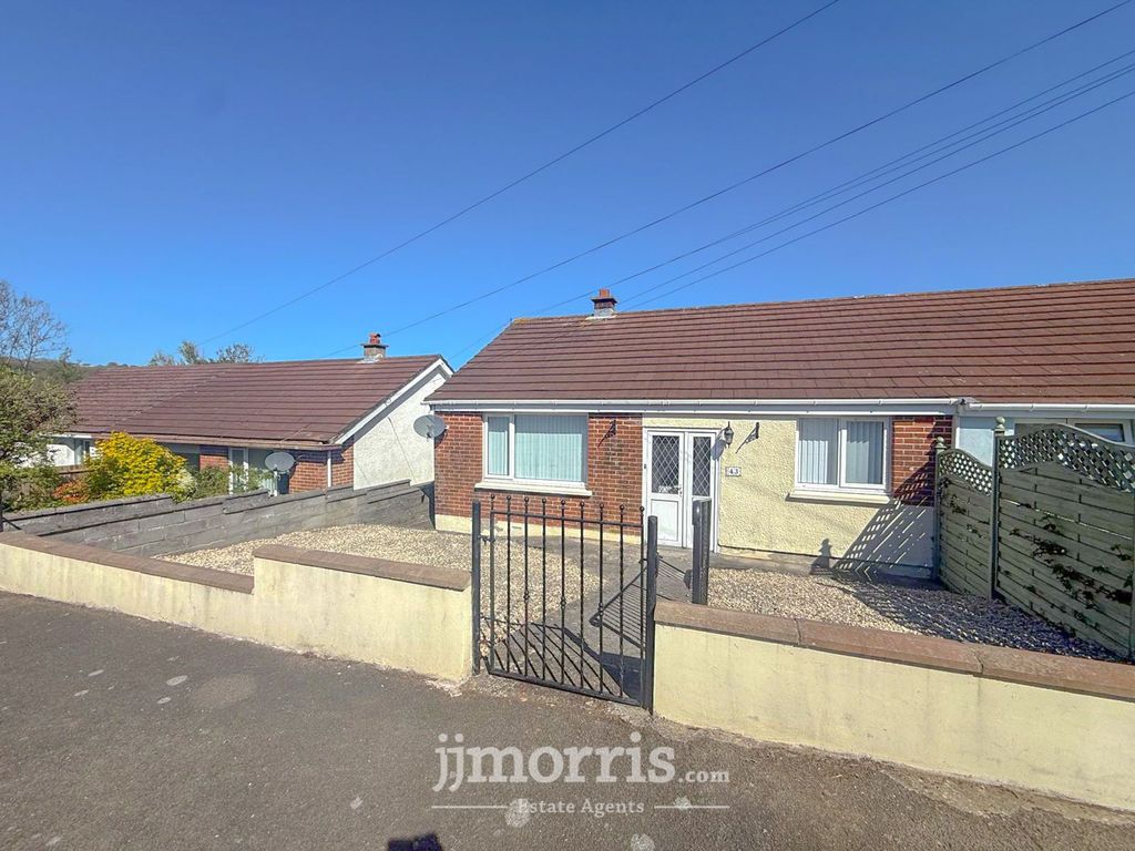 Property photo 1 of 24