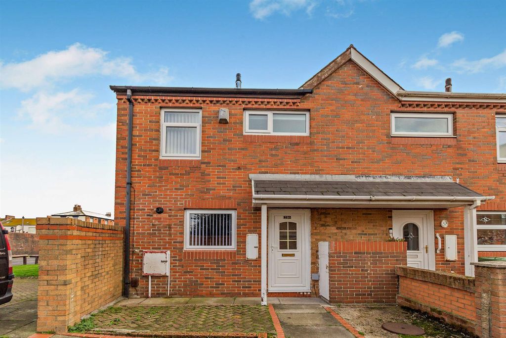 Property photo 1 of 8 8670730-Exterio04-800.Jpg