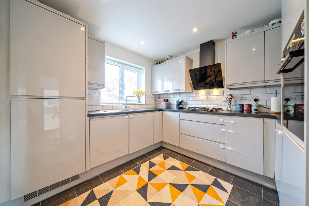 Property photo 3 of 17 Picture No. 07