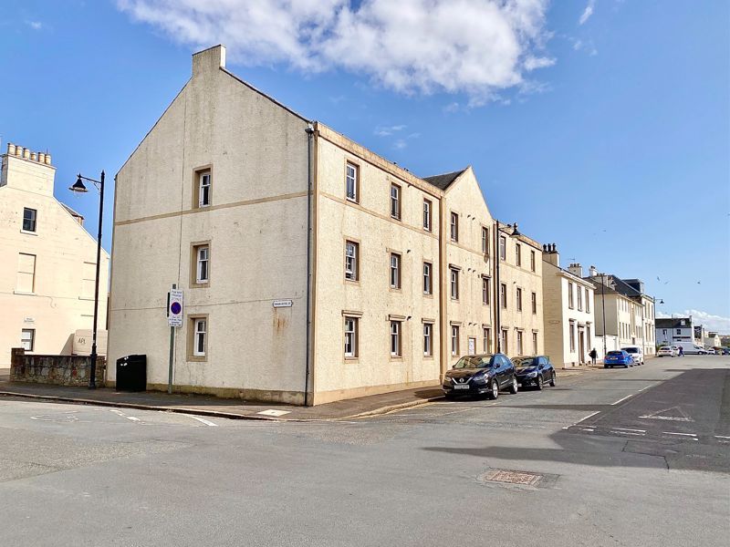 Property photo 1 of 14 Photo 13