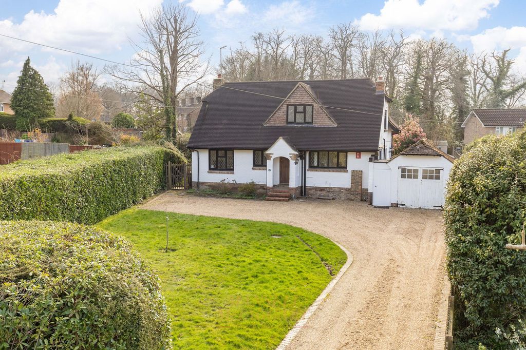 Property photo 1 of 37