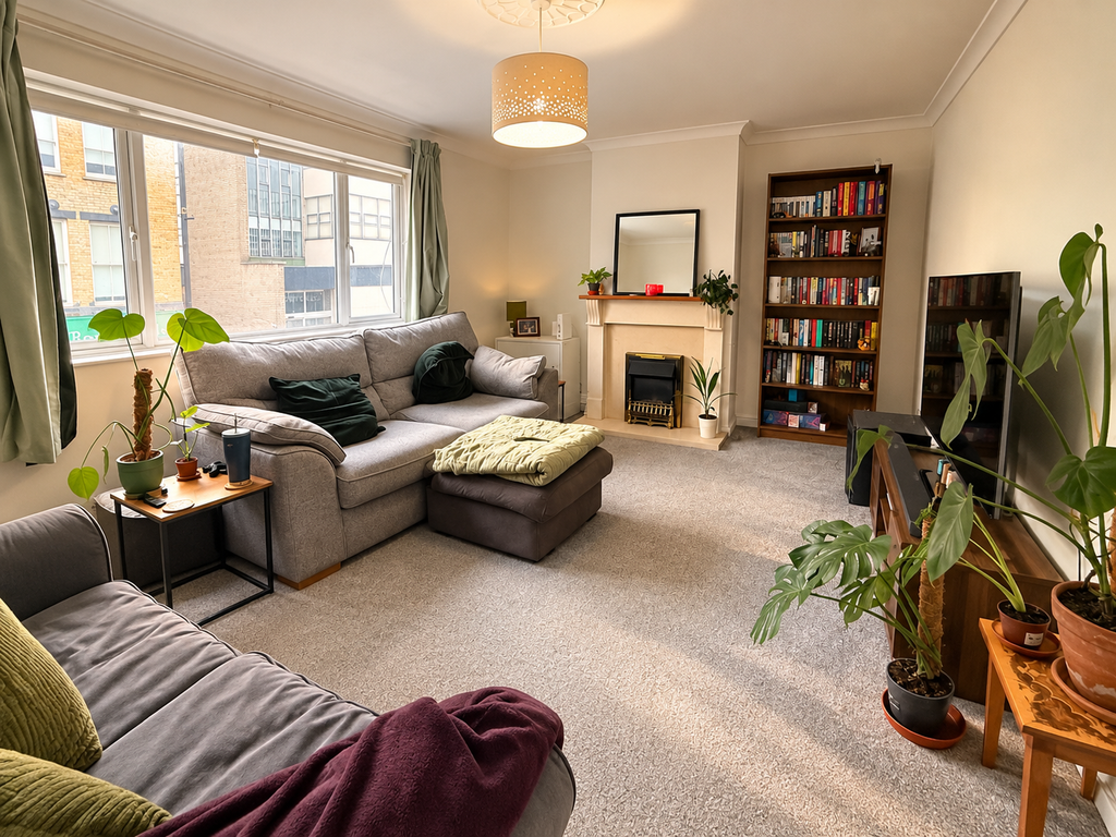 Property photo 2 of 8