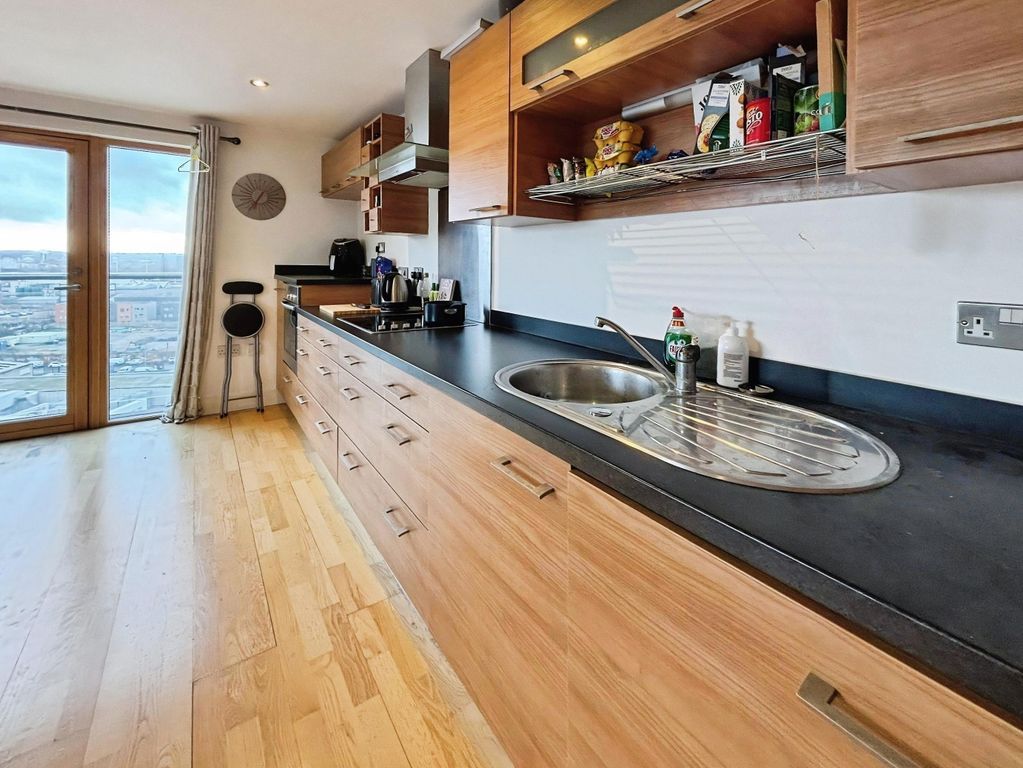 Property photo 3 of 11