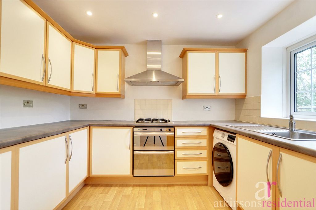 Property photo 3 of 12 Picture No. 07