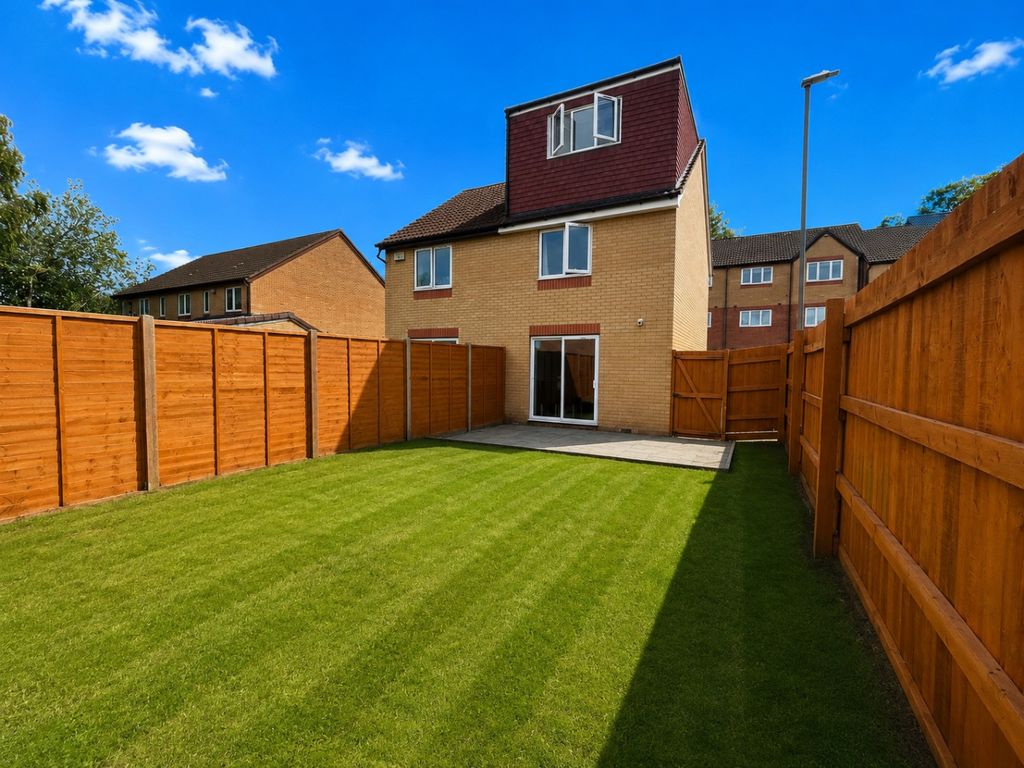 Property photo 2 of 9 5100563