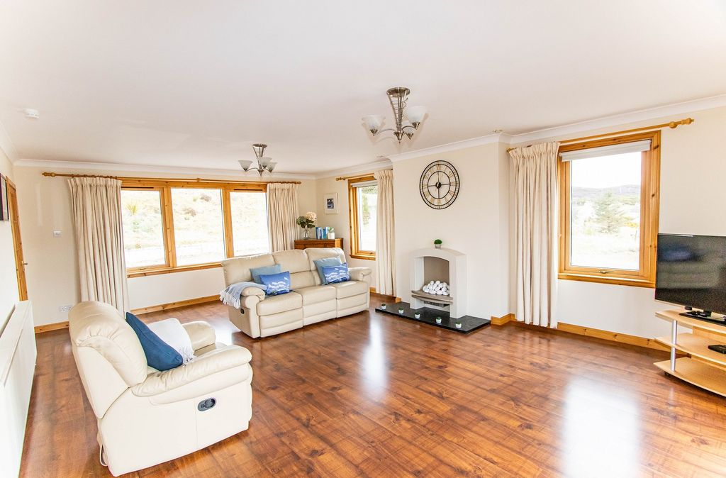 Property photo 3 of 17 Not Specified