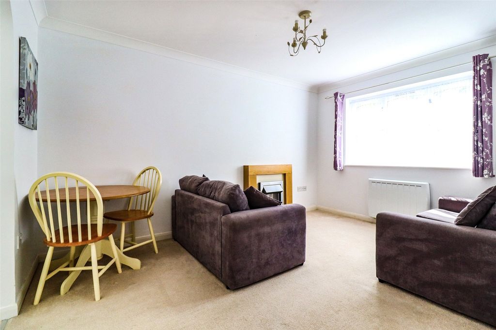 Property photo 3 of 7 Picture No. 07