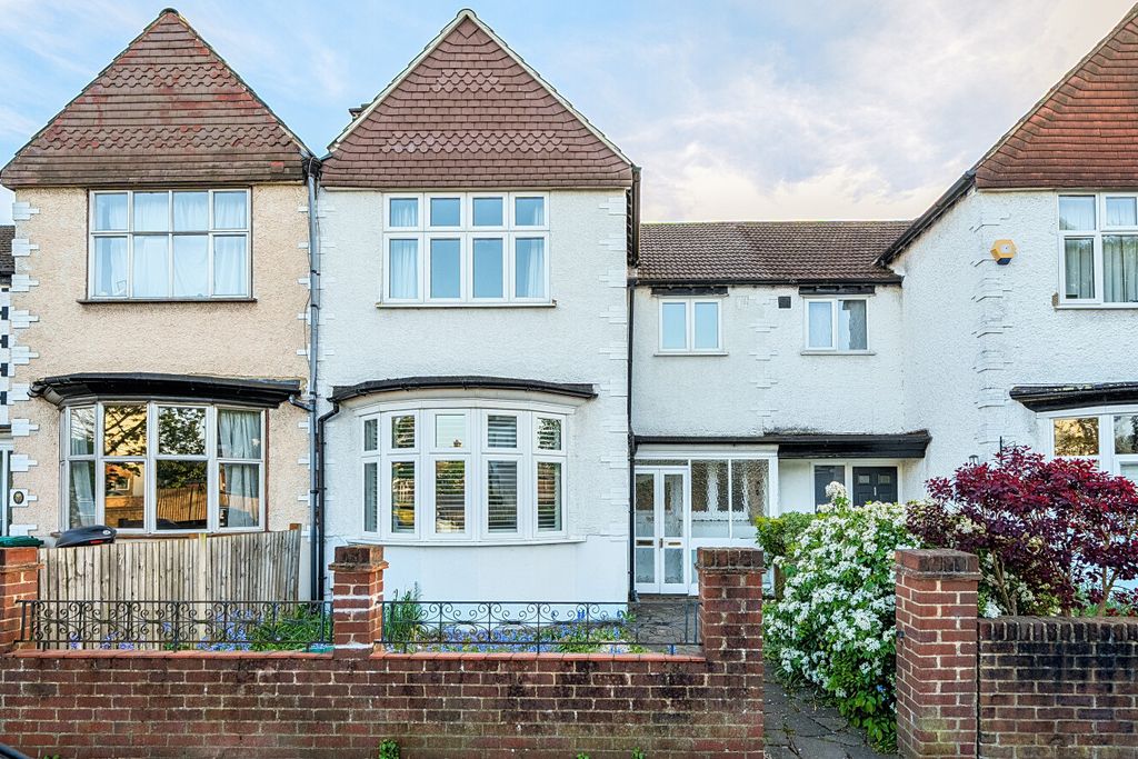 Property photo 1 of 11 1449407-3-69E9099...